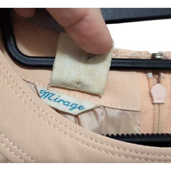 Vintage Mirage Peach Pleated Fit & Flare Midi Dress - Picture 12 of 14